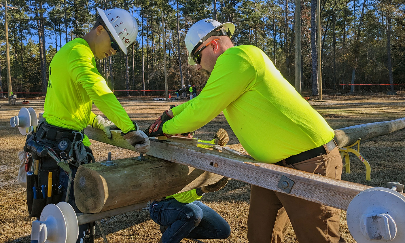 Banner Lineman_Website.png